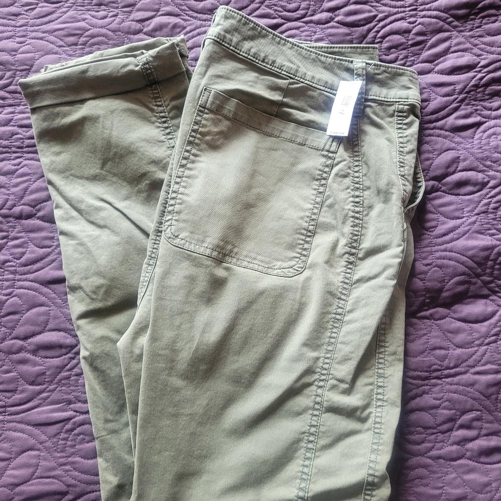 Old Navy Straight Chino Pants - Green